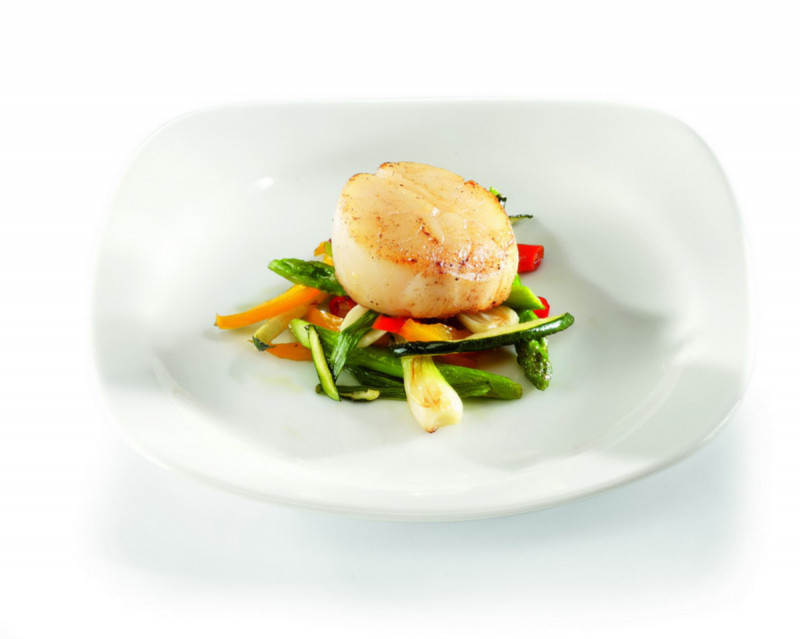 Assiette creuse carré ivoire porcelaine vitrifiée 14x14 cm Ska Rak