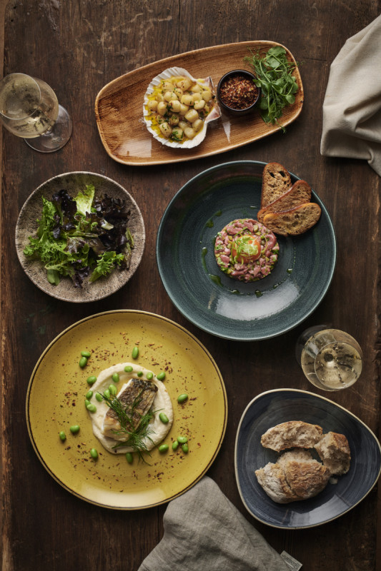 Bol triangulaire Rustic Teal porcelaine vitrifiée 23,5x23,5 cm Stonecast Patina Churchill